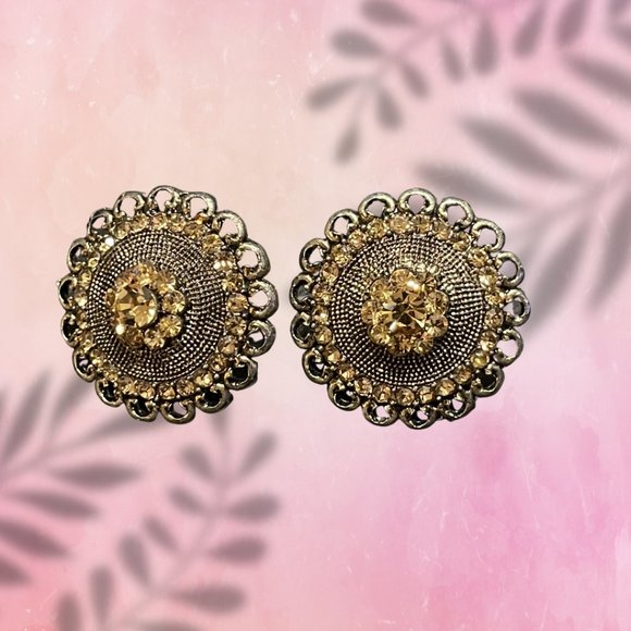Ethnic Stud like earrings with gold color stones - Picture 1 of 2